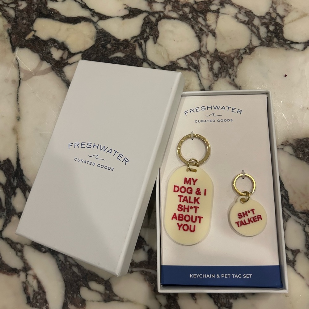 Freshwater Dog Keychain & Pet Tag Set - White and Red